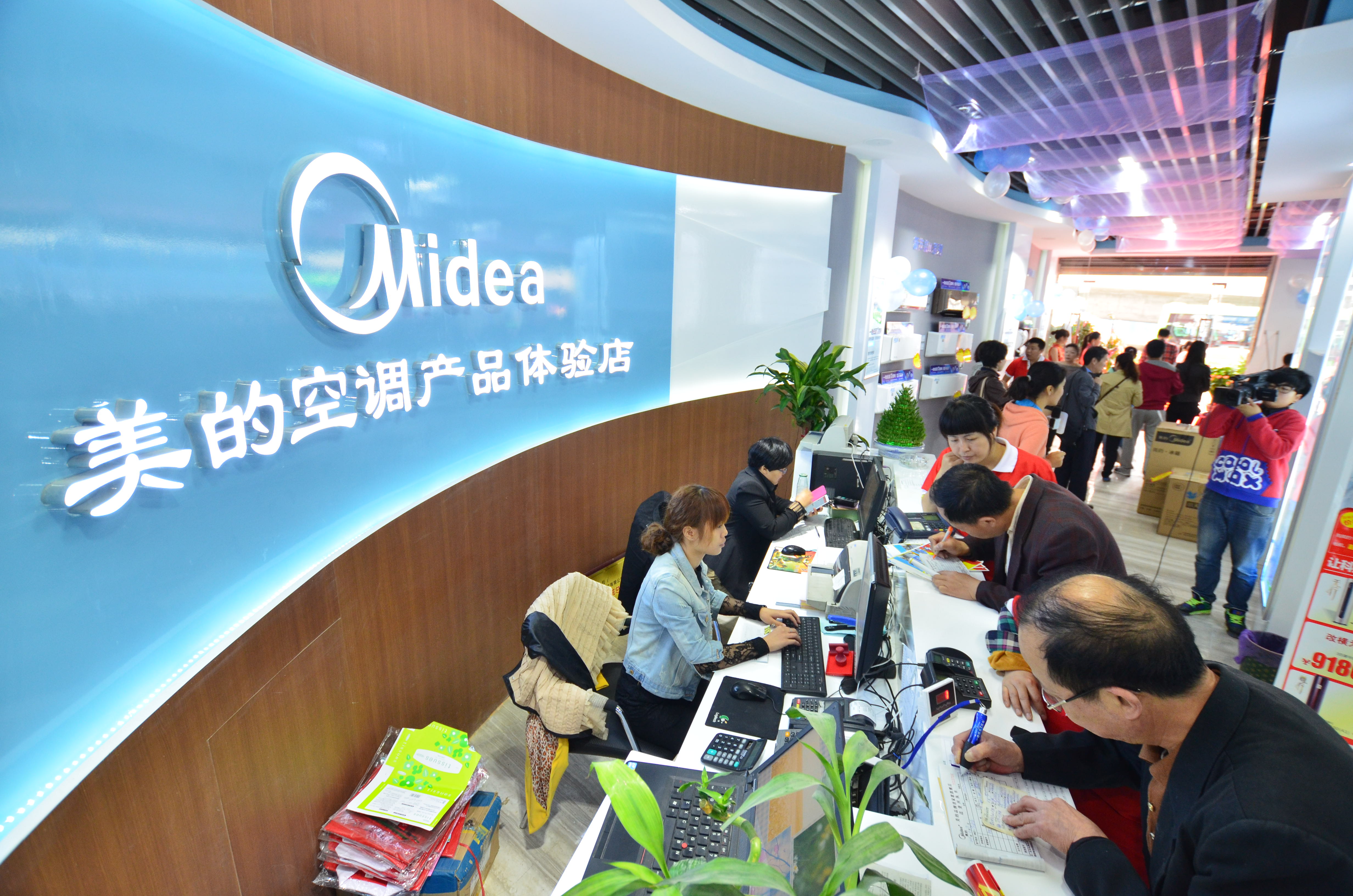 ���Ŀ��{(di��o)���۽����M(f��i)��ʹ�Ãr(ji��)ֵ����(ji��n)�־�Ʒ��(zh��n)�Բ���(d��ng)�u